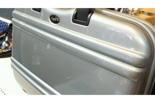 ビジネスアイテムのバッグ