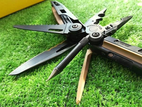 アウトドアのキャンプ用品