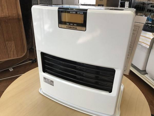 生活家電・家事家電の石油ファンヒーター