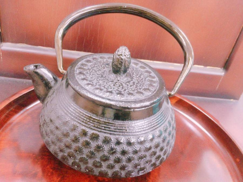 和食器の南部鉄器