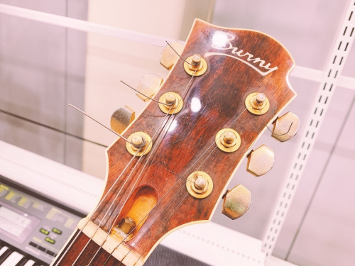 X Japan hideモデルのBurny