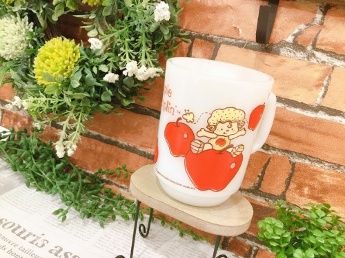 レトロ雑貨のマグカップ