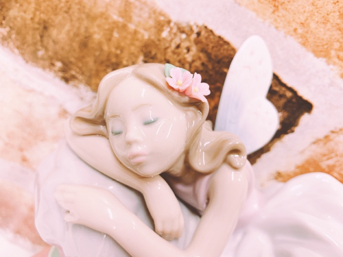 インテリア小物のフィギュリン