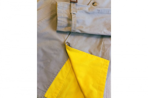 トレンチコートのUNITED ARROWS
