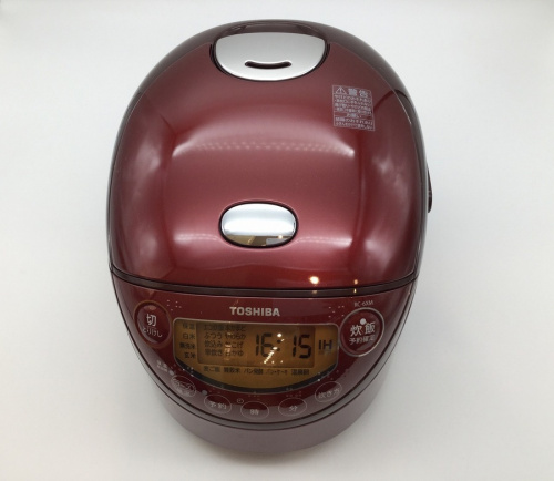 キッチン家電の炊飯器