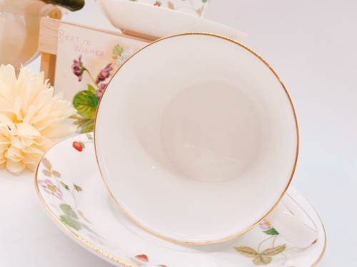 カップ&ソーサーのWedgwood(ウェッジウッド)ワイルドベリー