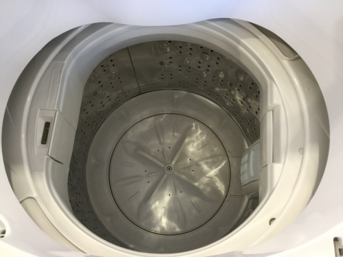 全自動洗濯機のHITACHI