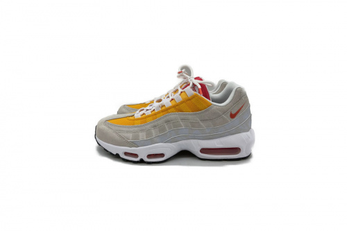 スニーカーのNIKE ナイキ