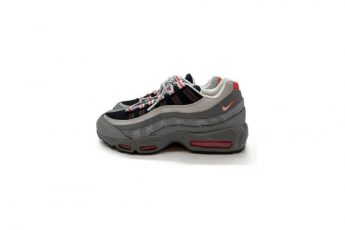 スニーカーのNIKE ナイキ