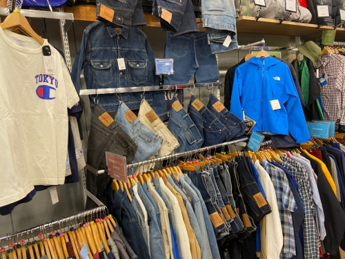 メンズファッションのLEVI'S　リーバイス