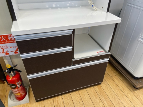 レンジボードの食器棚