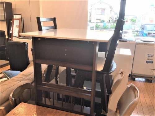 家具のダイニングセット