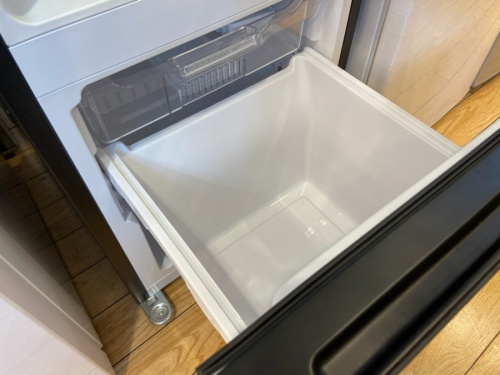 2ドア冷蔵庫のHisense ハイセンス