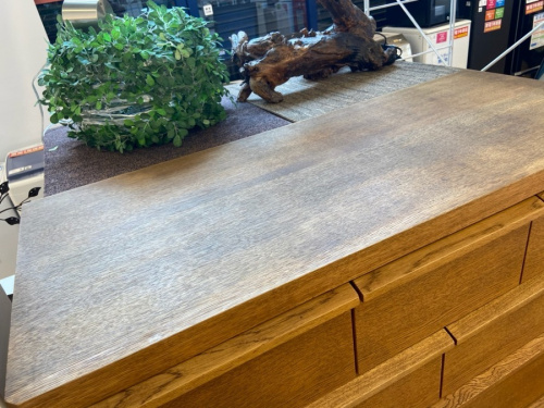 チェストのハイチェスト