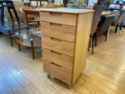 収納家具のチェスト