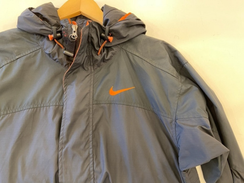 トップスのVintage　ヴィンテージ