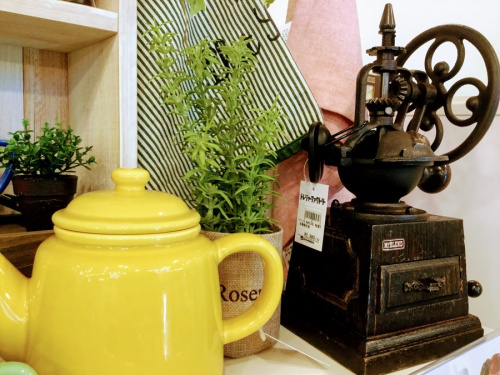 テーブルのダイニング5点セット