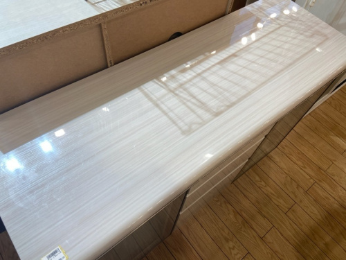 万能収納のサイドボード