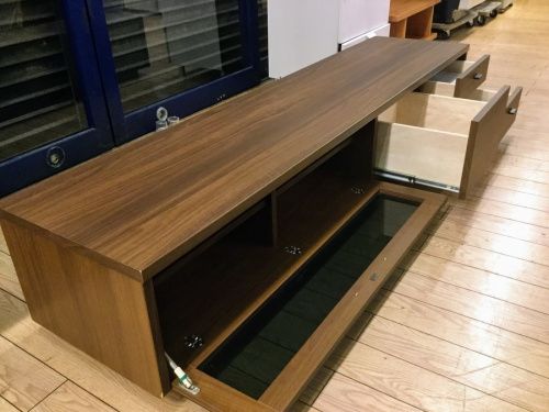 ローボード・テレビ台のテレビボード
