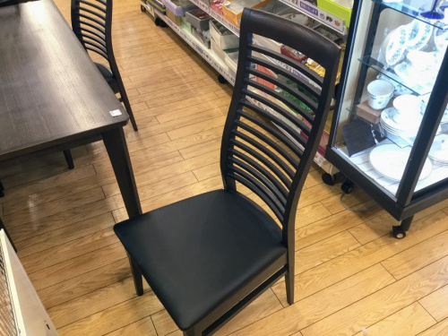 ダイニング5点セットのニトリ