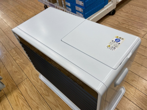 燃焼系暖房器具の石油ファンヒーター