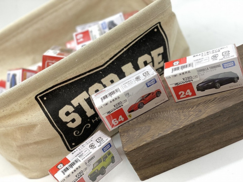 トミカの未使用品
