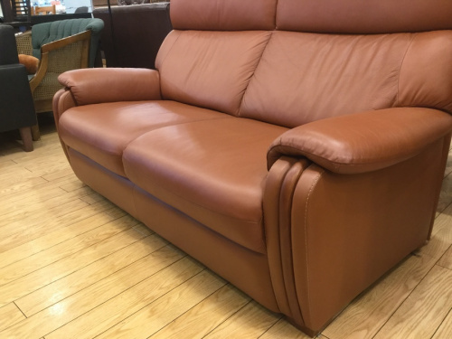 ソファーの2人掛けソファー