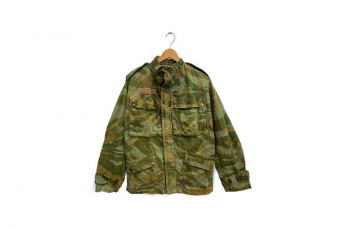 US ARMYの古着　コート