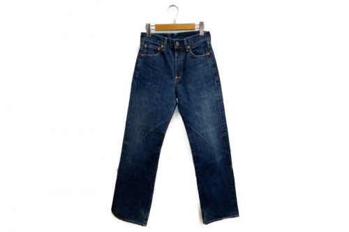 ジーンズの702XX