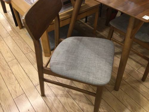 テーブルのダイニング3点セット