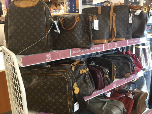 埼玉 ヴィトンのVUITTON