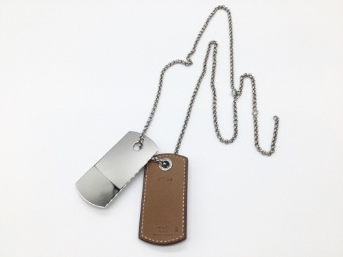 ドッグタグネックレスのHERMES