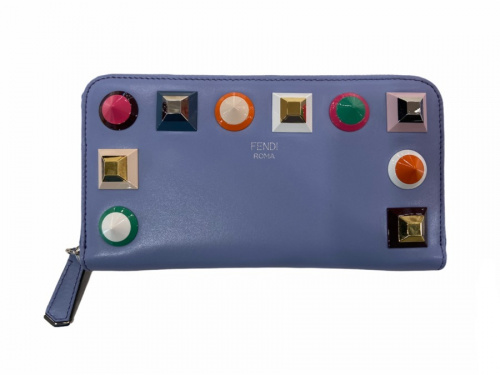 財布のFENDI　フェンディ