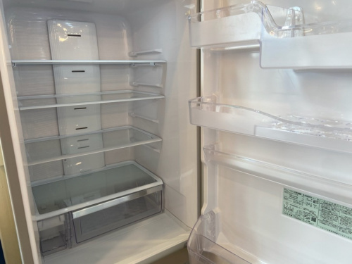 冷蔵庫の大型冷蔵庫