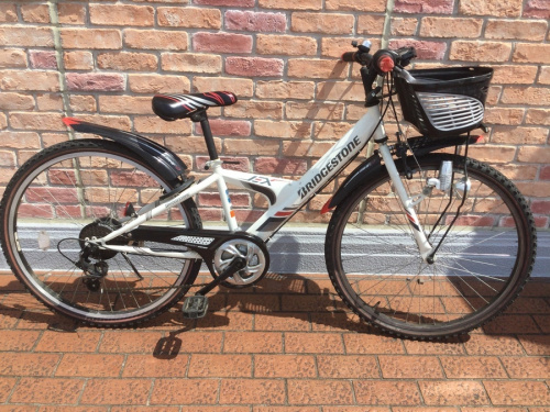 自転車の子供用自転車