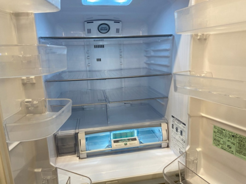 冷蔵庫の大型冷蔵庫