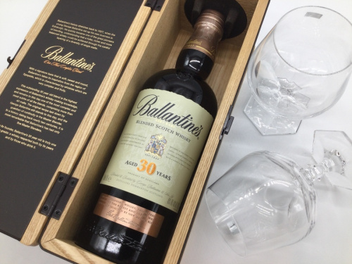 お酒のウィスキー