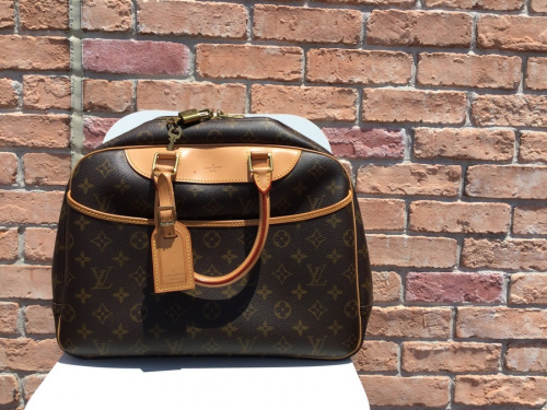 ブランド・ラグジュアリーのヴィトン