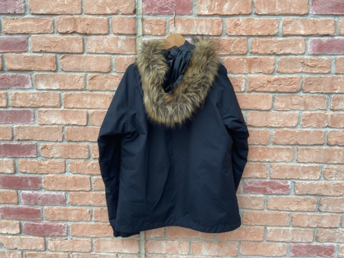 ノースフェイスのレディースファッション