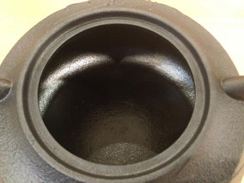 鉄瓶の南部鉄器