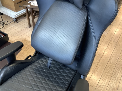 E-WINの中古　ゲーミングチェア