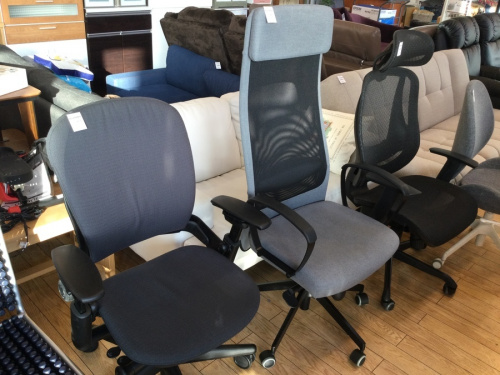 インテリアのオフィスチェア