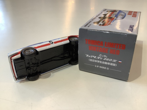 TOMYTECのLV-N92a ニッサン フェアレディ 260Z 全日本学生自動車連盟