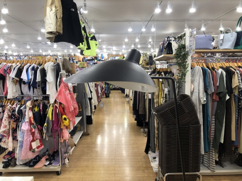 フロアスタンドのIDEE