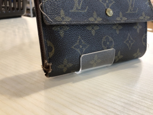 ルイヴィトンのLOUIS VUITTON