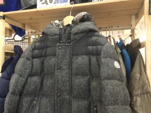 買取金額20％UPのMONCLER