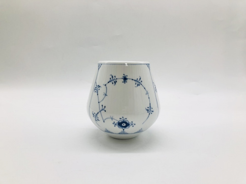 フラワーベースのRoyal Copenhagen