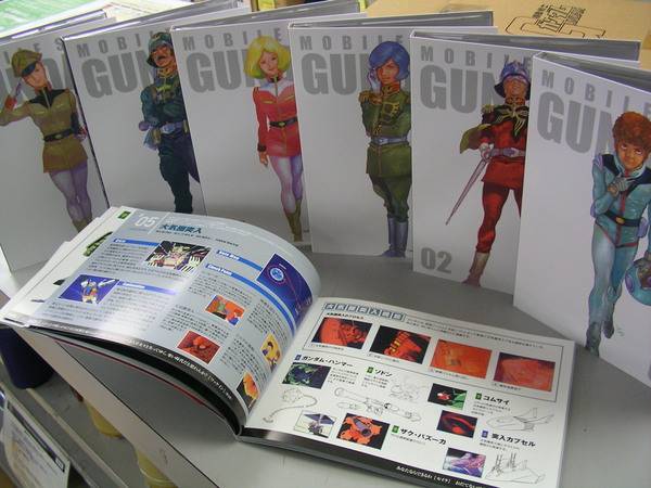 機動戦士ガンダム DVD-BOX1&2が入荷しました。初回限定生産商品とありファンならずとも欲しくなる特典付きです！ [2011.04.12