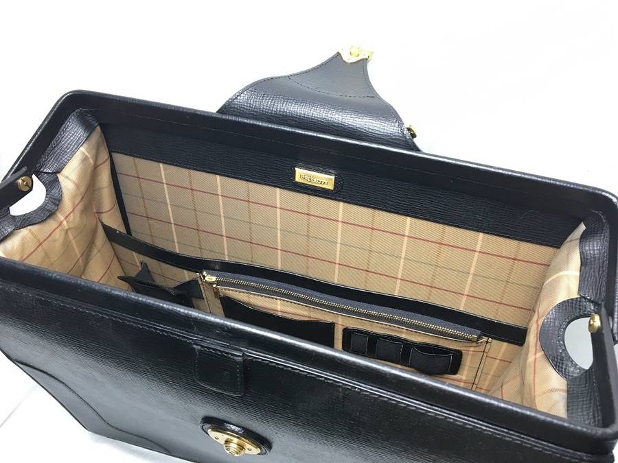 不動の人気ブランド！BURBERRY、ダレスバッグ【上福岡店】｜2016年10月