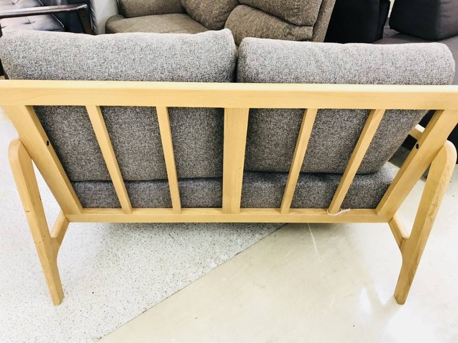 曲線がかわいい♪ニトリのモアシリーズソファが入荷です！【上福岡店